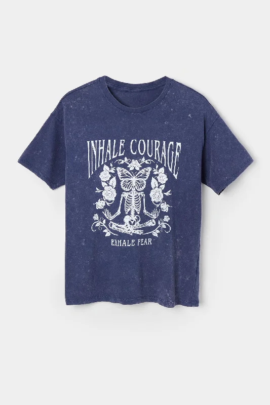 0788-31391003-inhale-courage-graphic-washed-boyfriend-t-shirt