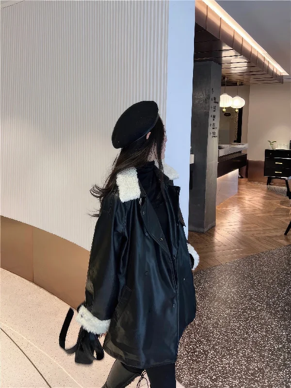 Women’s Black Genuine Lambskin Sherpa Shearling Faux Fur Collar Warm Casual Oversized Streetwear Leather Trench Coat