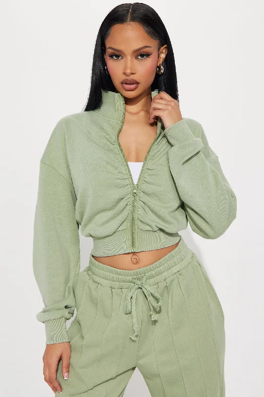 a-flight-away-lounge-zip-up-jacket-sage