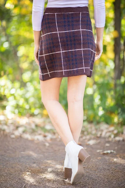 brown-and-navy-plaid-knit-skirt