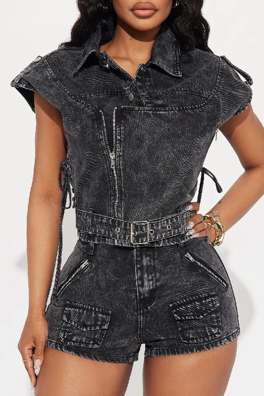 change-of-heart-moto-denim-vest-acid-wash-black