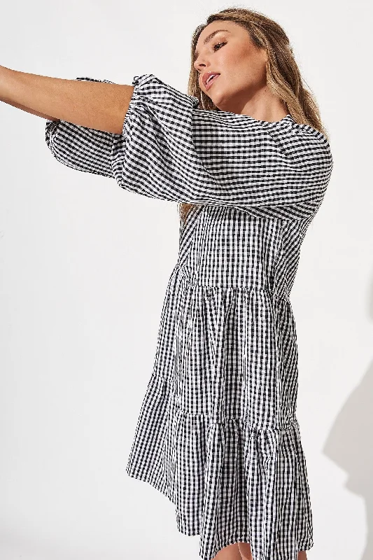 ciaran-smock-dress-in-black-gingham