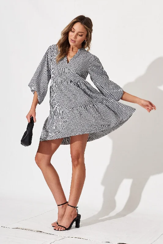 ciaran-smock-dress-in-black-gingham