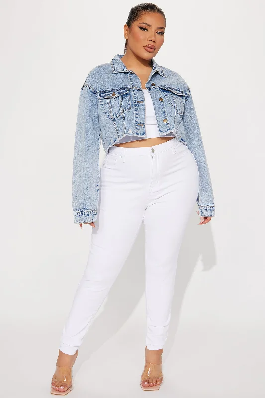 closer-to-you-cropped-denim-trucker-jacket-acid-wash-blue