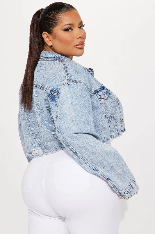 closer-to-you-cropped-denim-trucker-jacket-acid-wash-blue