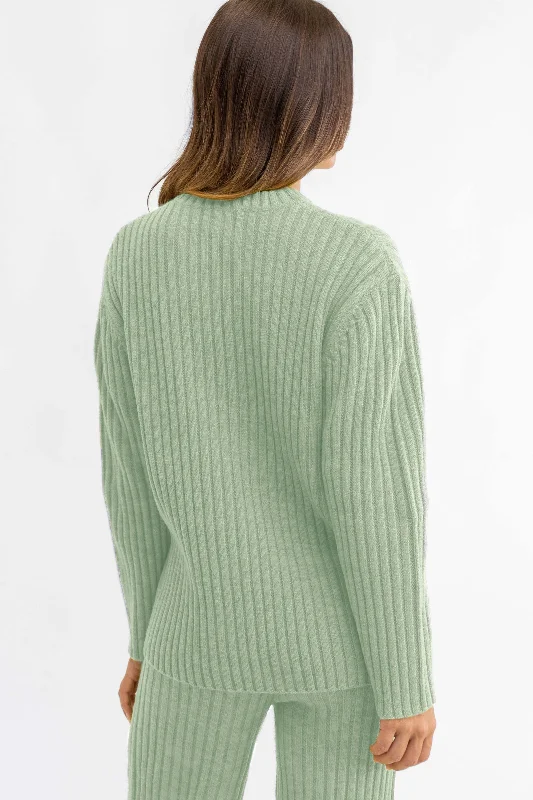 daisy-knit-jumper-sage-cap15