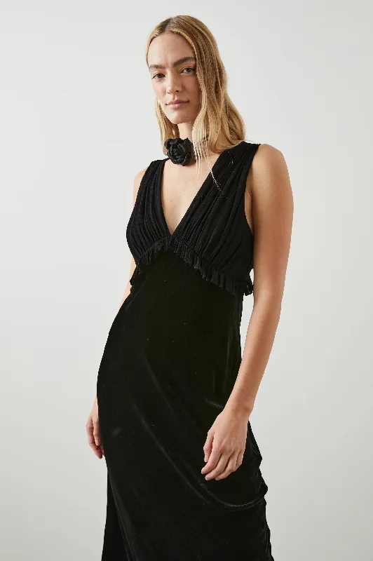 gilda-dress-black-velvet