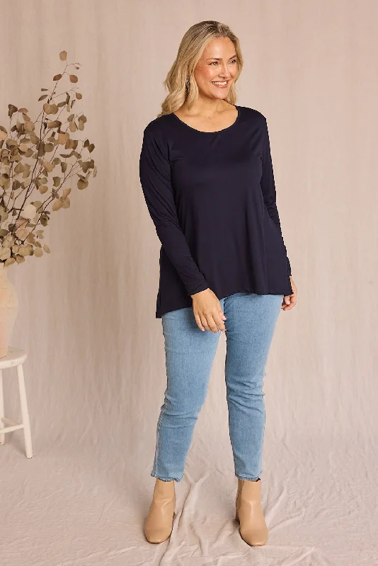 long-sleeve-swing-tee-in-navy