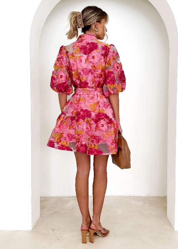 lunnia-dress-pink-floral