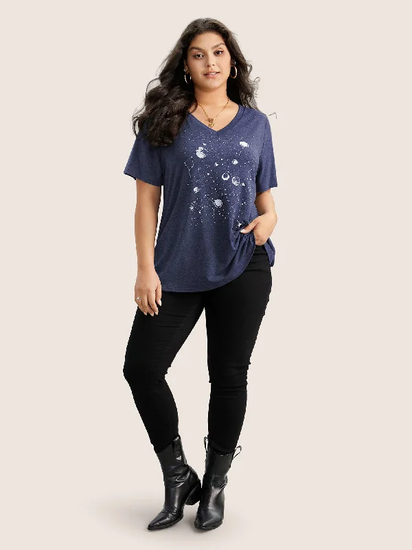 moon-and-star-print-v-neck-t-shirt