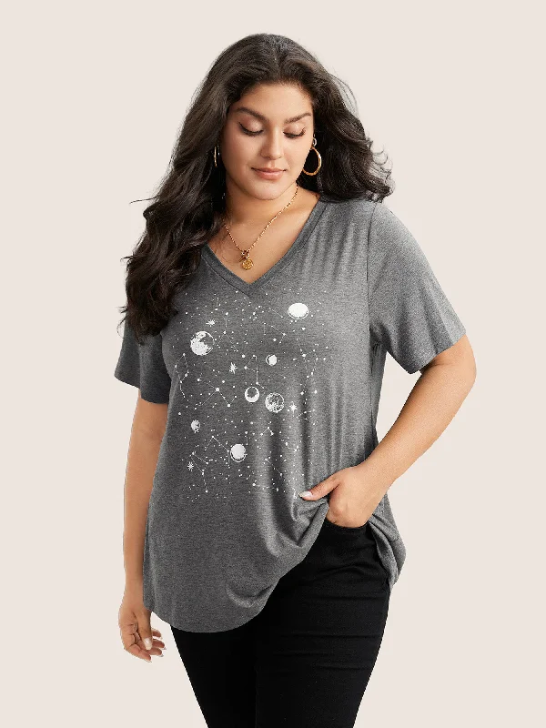 moon-and-star-print-v-neck-t-shirt