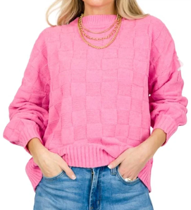 Textured Checkered Sweater In Pink