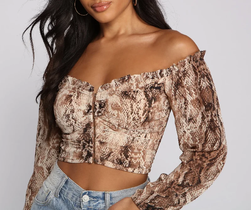 trendy-stunner-snake-print-crop-top-060031137902